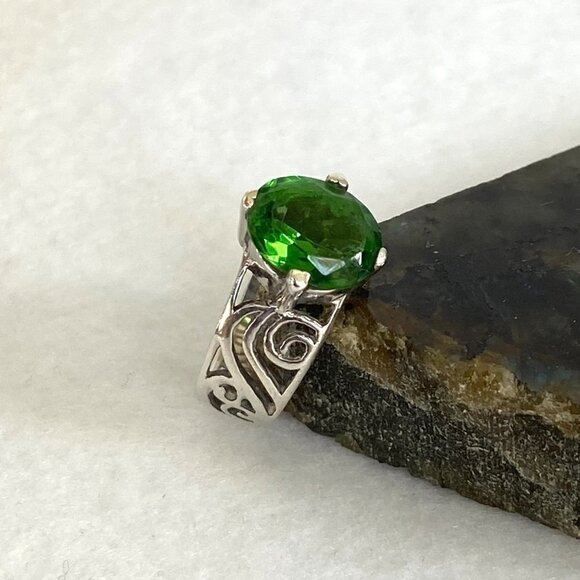 Sterling Silver 925 Oval Faceted Green Cubic Zirconia Scrollwork Ring Sz 4.75 - Picture 6 of 16